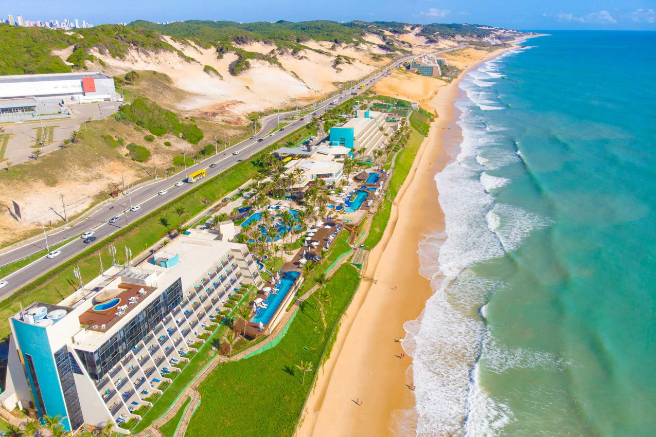 Vai a um resort? Saiba como montar sua mala em 3 passos